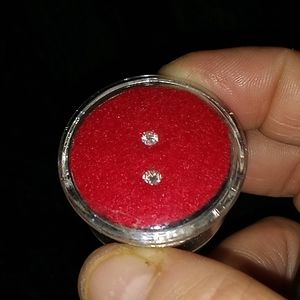 Diamonds 💎💎 total weight .20